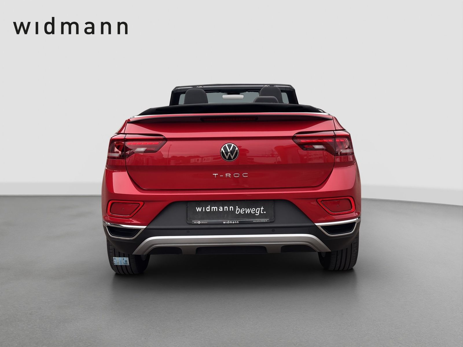 Volkswagen T-Roc 2023 г. Красный, пробег 40890 км