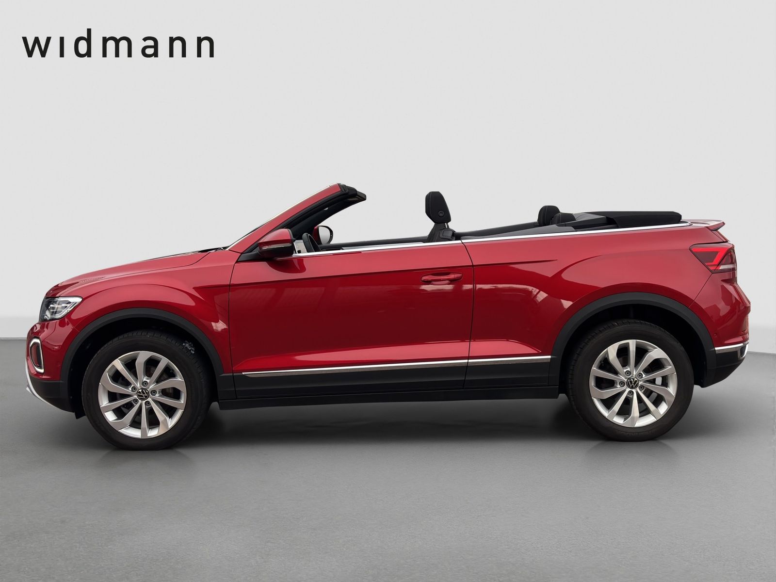 Volkswagen T-Roc 2023 г. Красный, пробег 40890 км