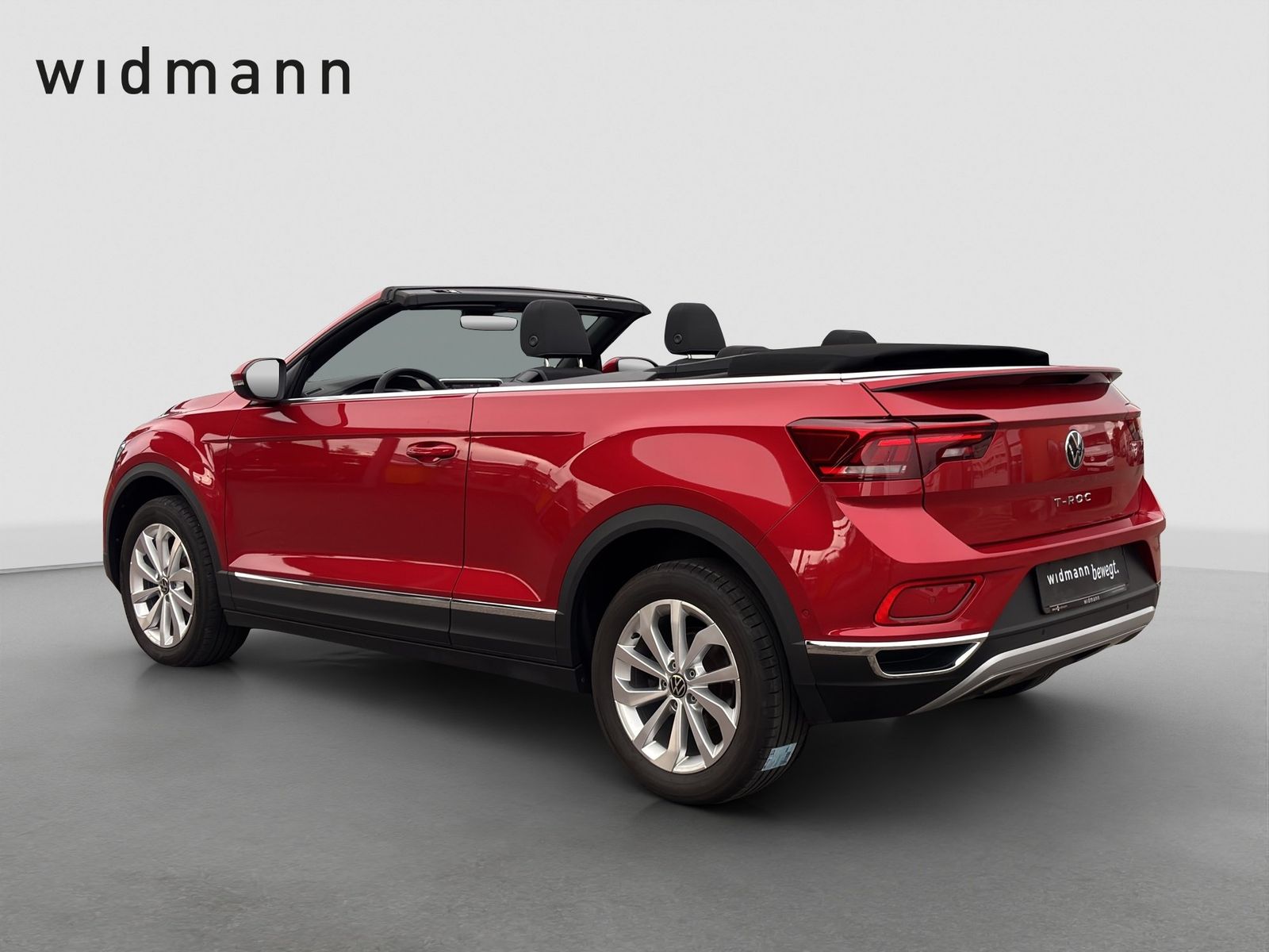 Volkswagen T-Roc 2023 г. Красный, пробег 40890 км