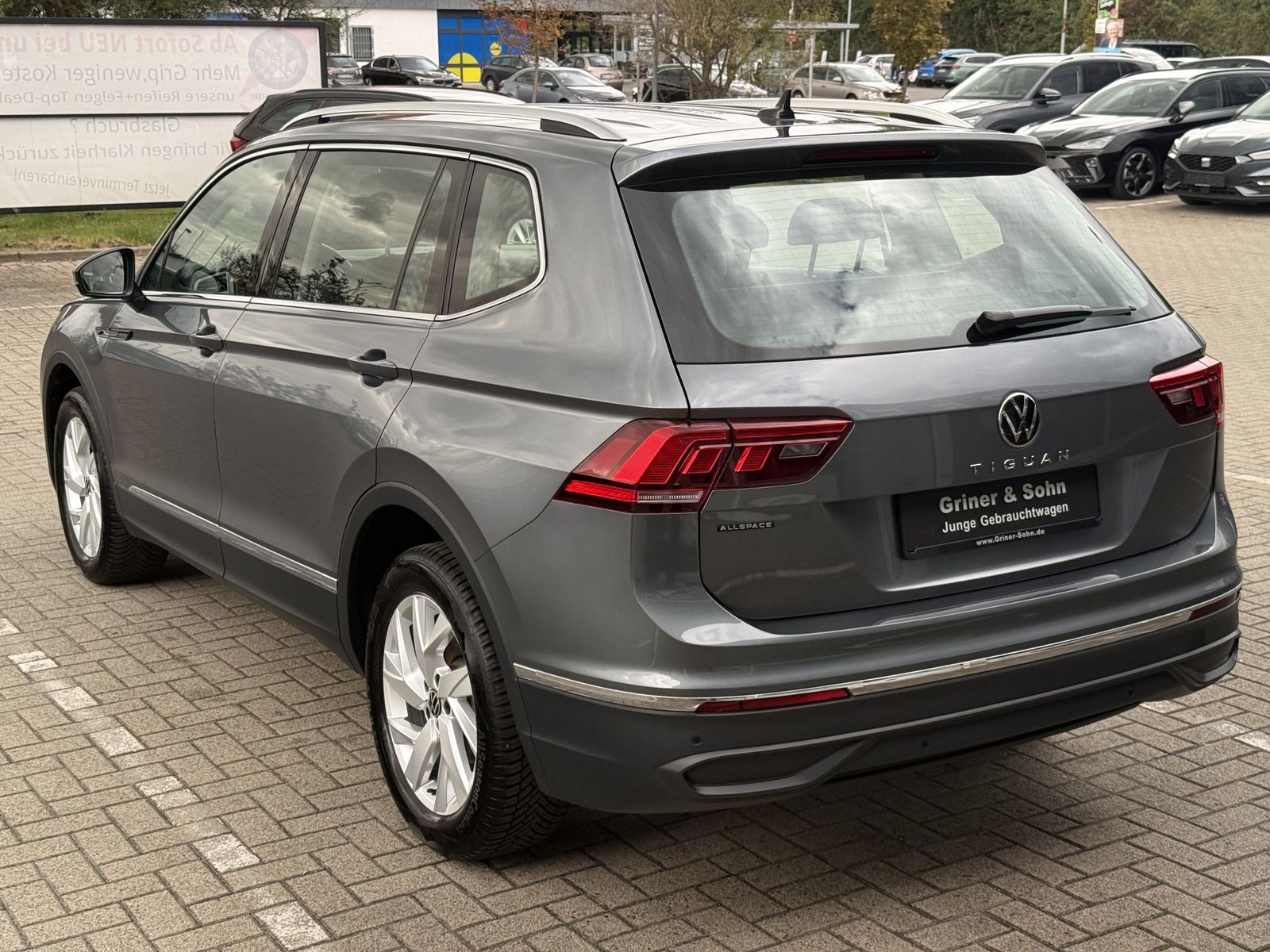 Volkswagen TIGUAN ALLSPACE 2025 г. Серый, пробег 35125 км