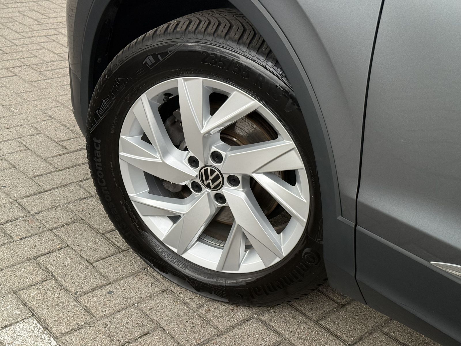 Volkswagen TIGUAN ALLSPACE 2025 г. Серый, пробег 35125 км