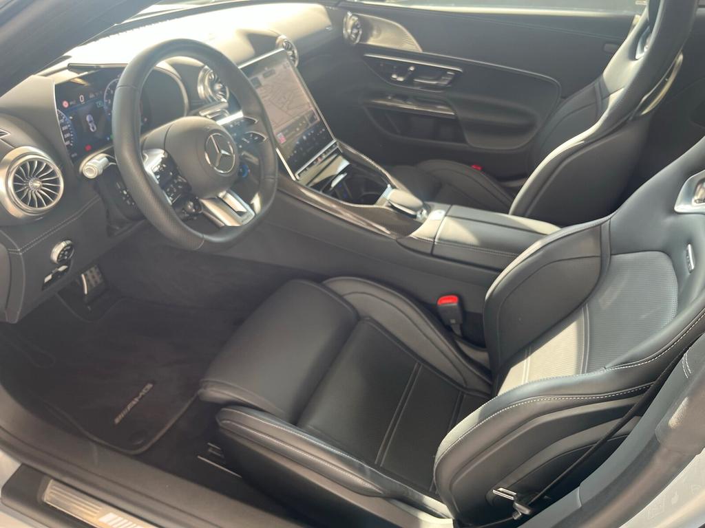 Mercedes-Benz AMG GT 2024 г. Серебристый, пробег 28571 км