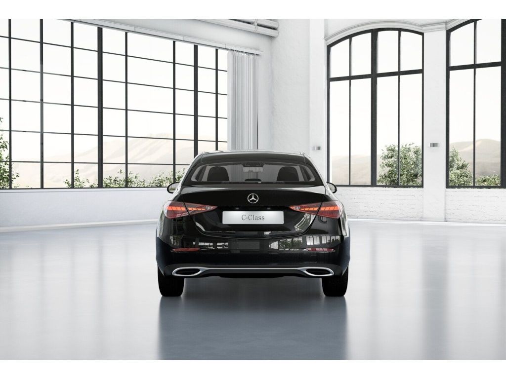Mercedes-Benz C 180 2022 г. Чёрный, пробег 40575 км