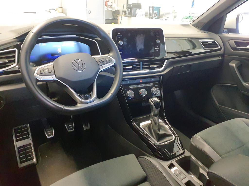 Volkswagen T-Roc 2024 г. Серый, пробег 28962 км