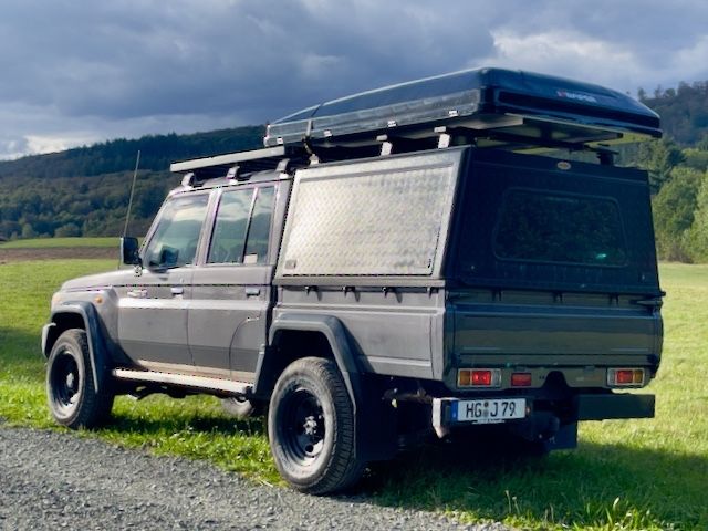 Toyota Land Cruiser 2022 г. Серый, пробег 34500 км