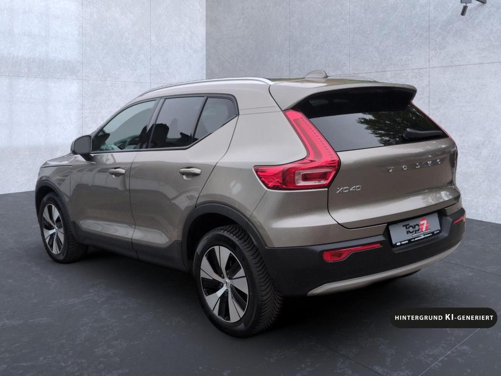 Volvo XC40 2021 г. Серый, пробег 54200 км