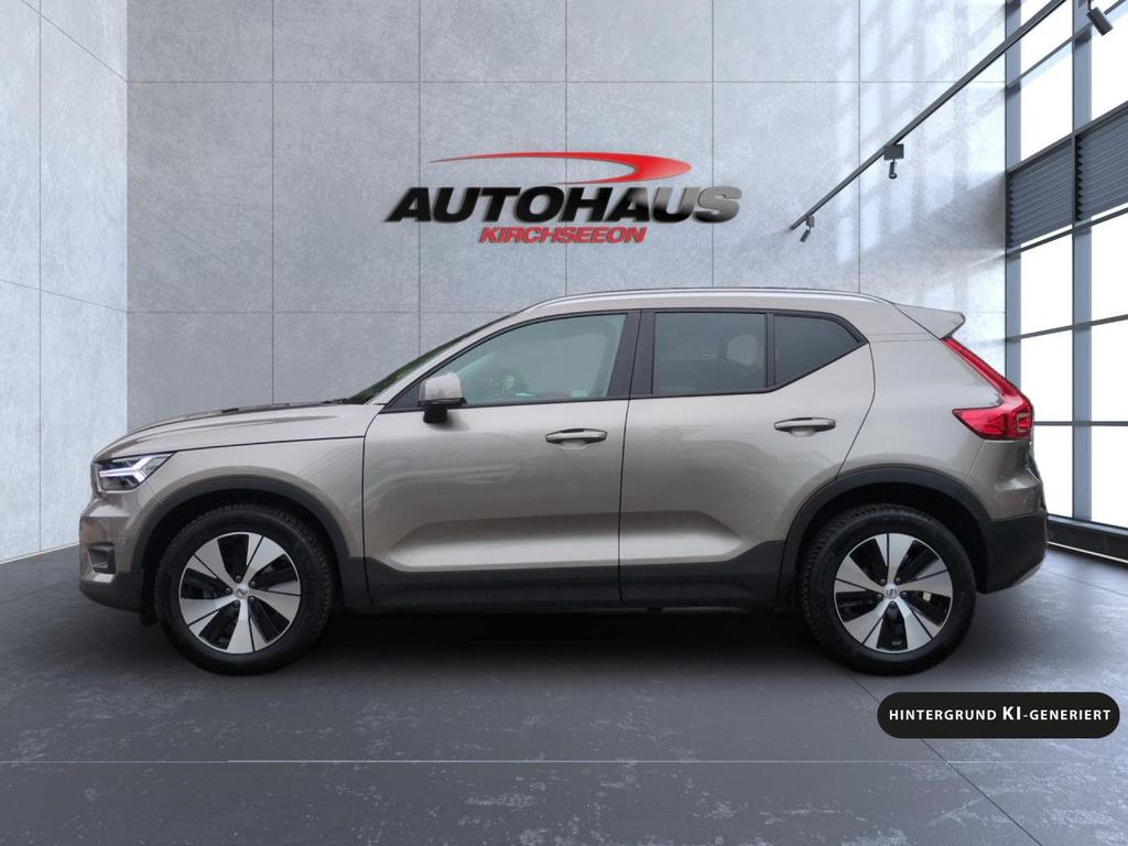 Volvo XC40 2021 г. Серый, пробег 54200 км