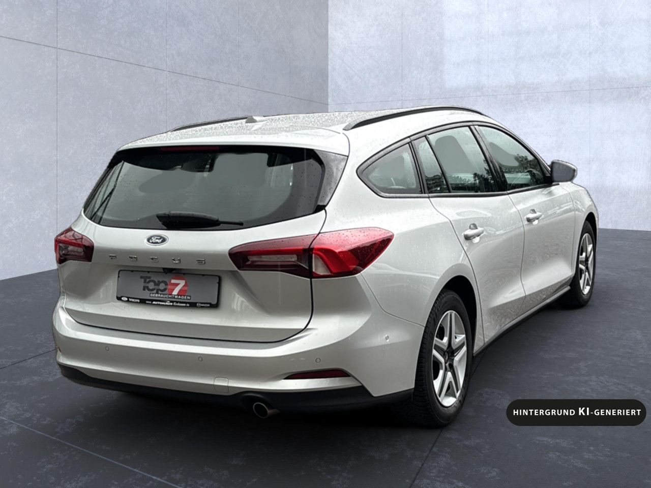 Ford Focus 2022 г. Серебристый, пробег 33200 км