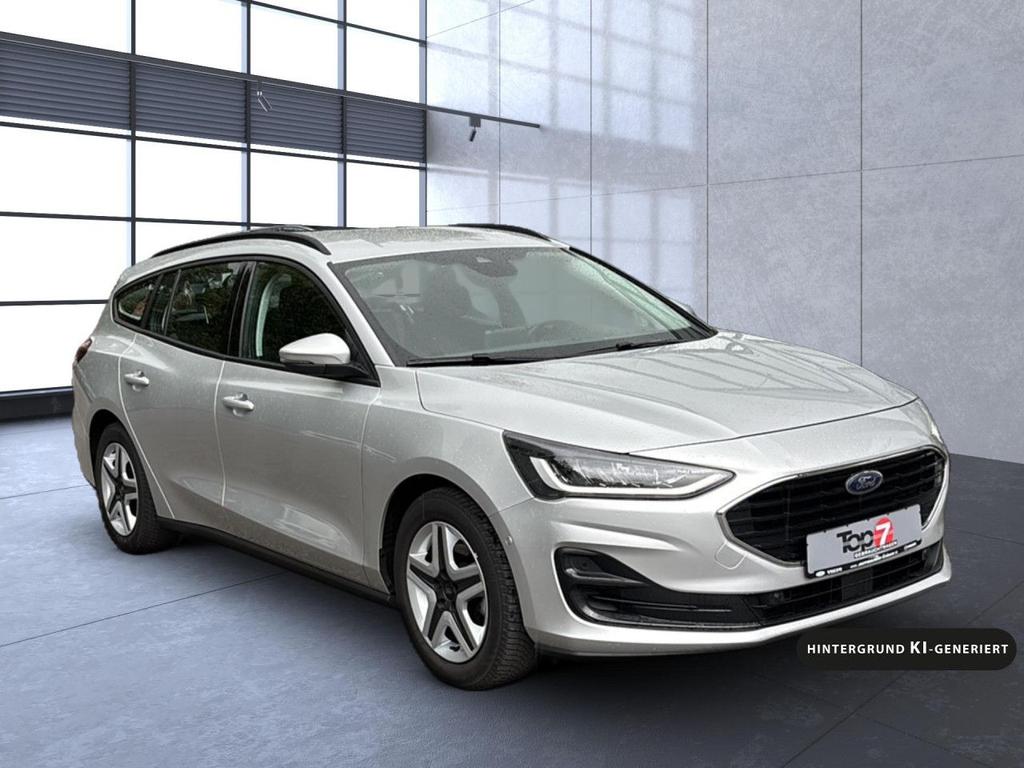 Ford Focus 2022 г. Серебристый, пробег 33200 км