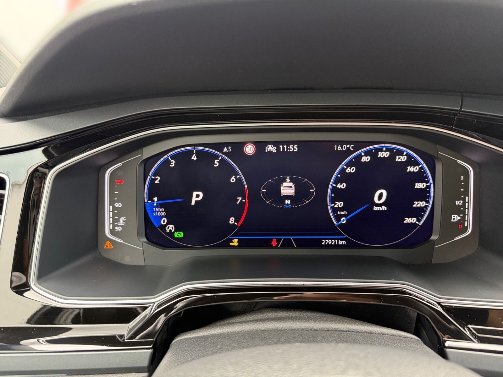 Volkswagen Taigo 2022 г. Чёрный, пробег 27920 км