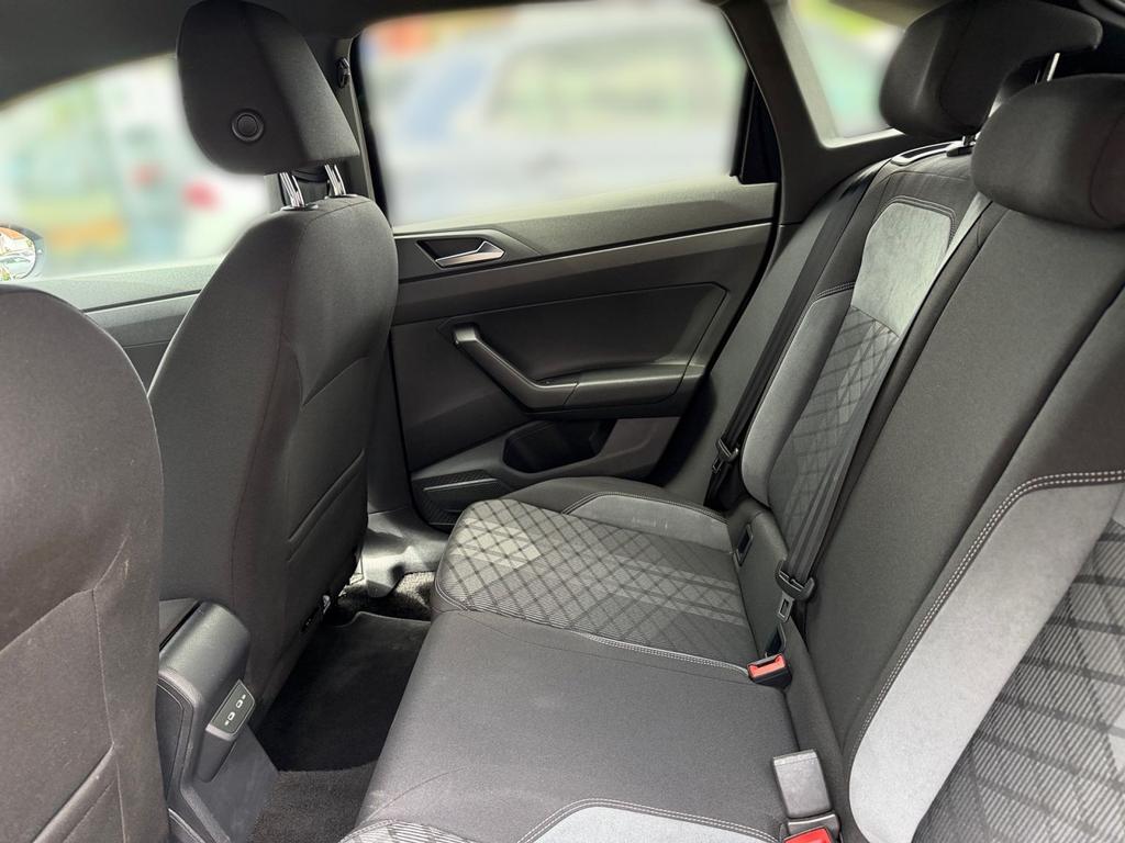 Volkswagen Taigo 2022 г. Чёрный, пробег 27920 км