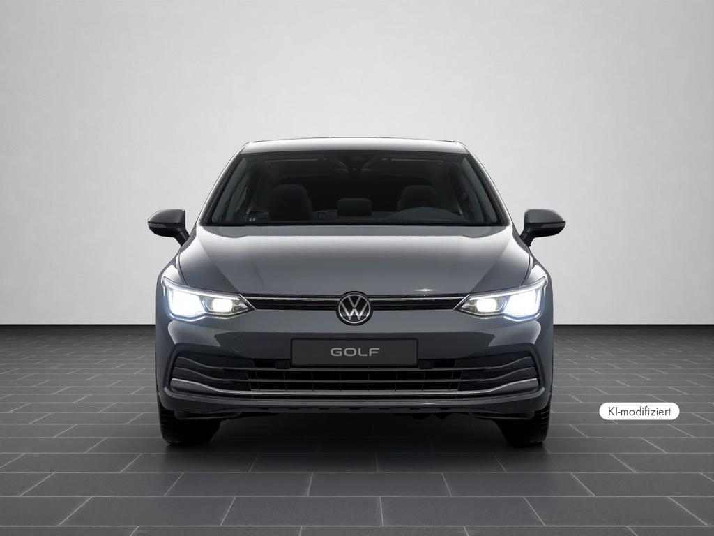 Volkswagen Golf 2024 г. Серый, пробег 30100 км