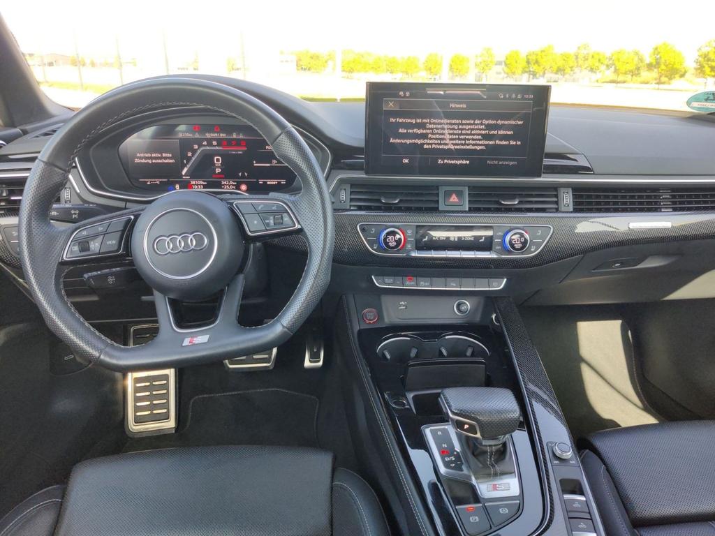 Audi S5 2024 г. Чёрный, пробег 38400 км