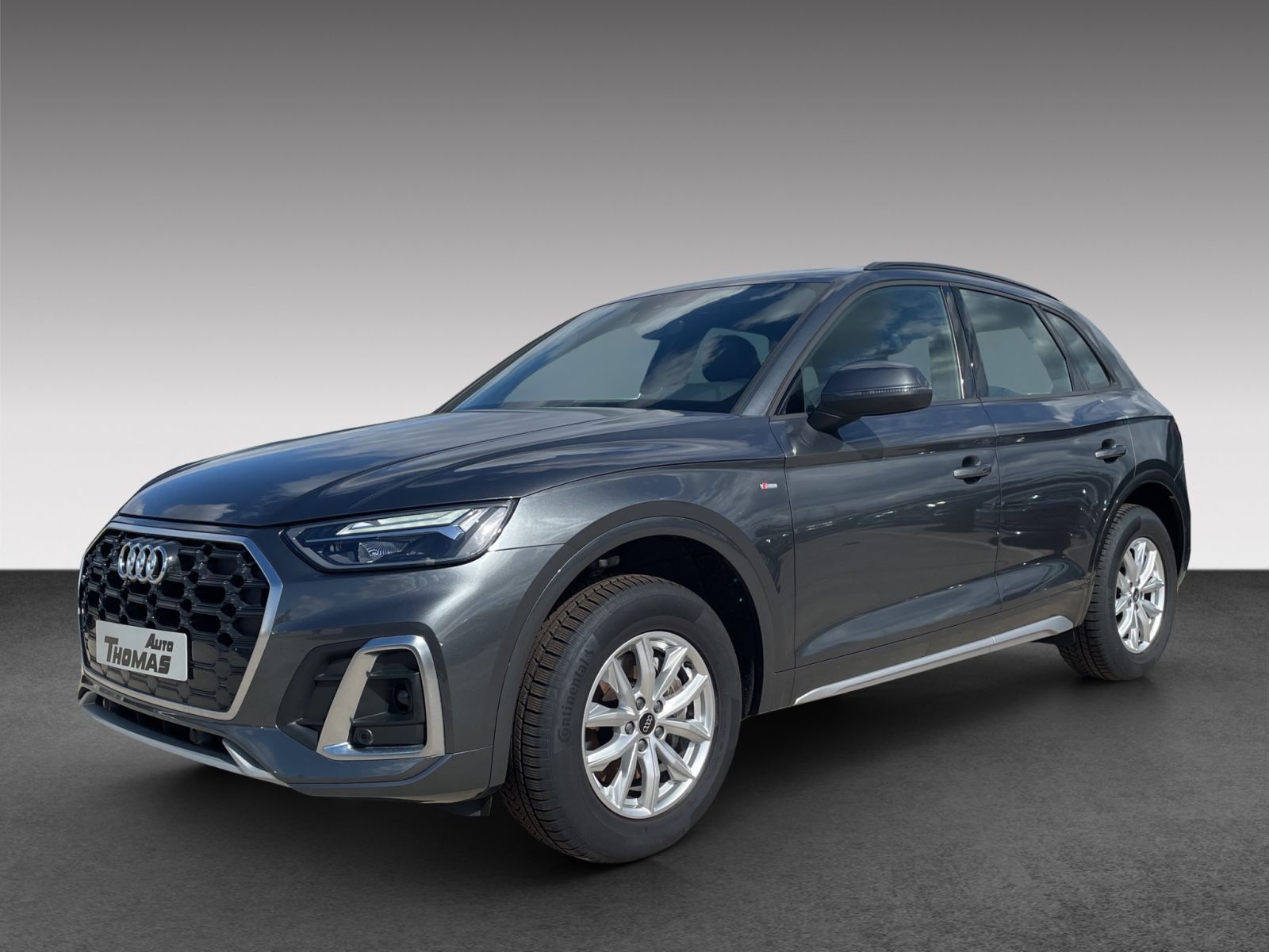 Audi Q5 2023 г. Серый, пробег 53530 км