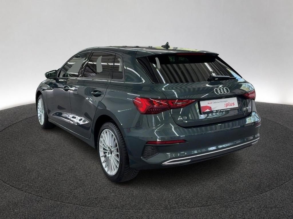 Audi A3 2023 г. Зелёный, пробег 29683 км