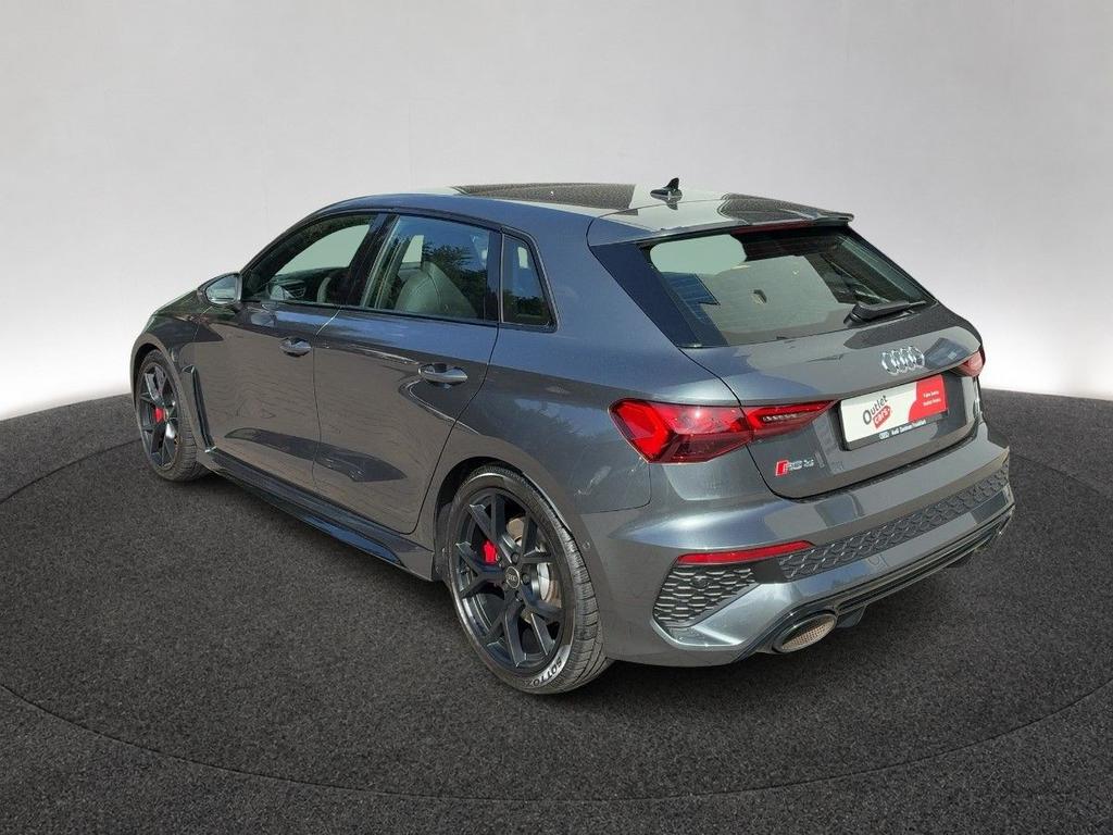 Audi RS3 2022 г. Серый, пробег 40217 км