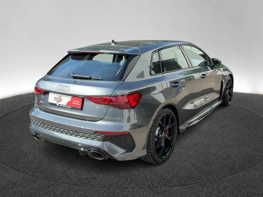 Audi RS3 2022 г. Серый, пробег 40217 км