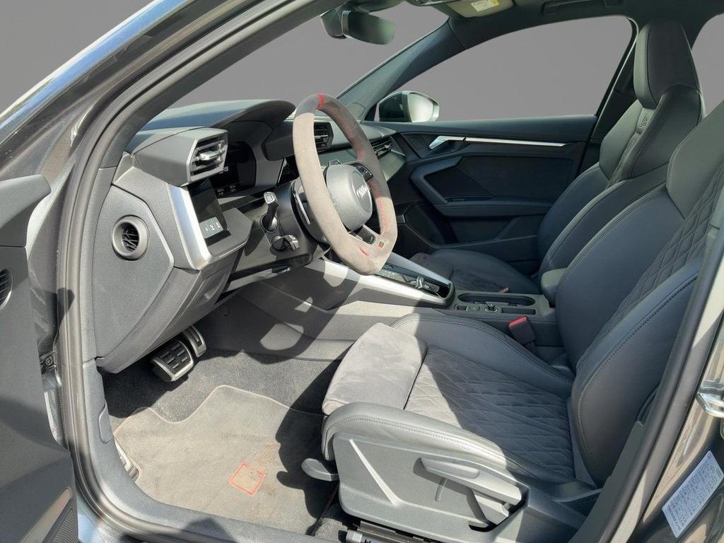 Audi RS3 2022 г. Серый, пробег 40217 км
