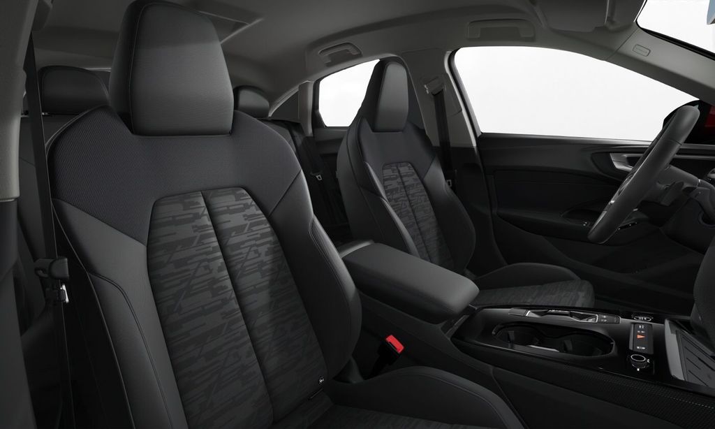 Audi A5 2025 г. Красный, пробег 7240 км