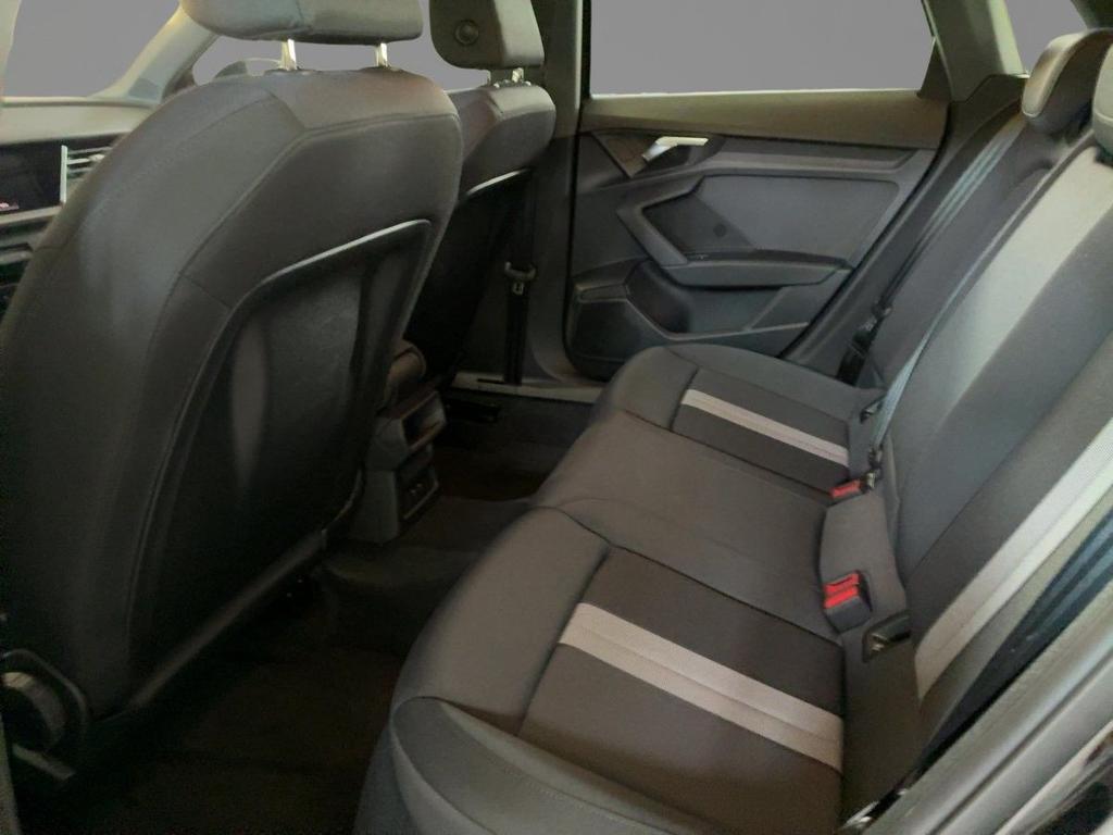 Audi A3 2023 г. Чёрный, пробег 50570 км