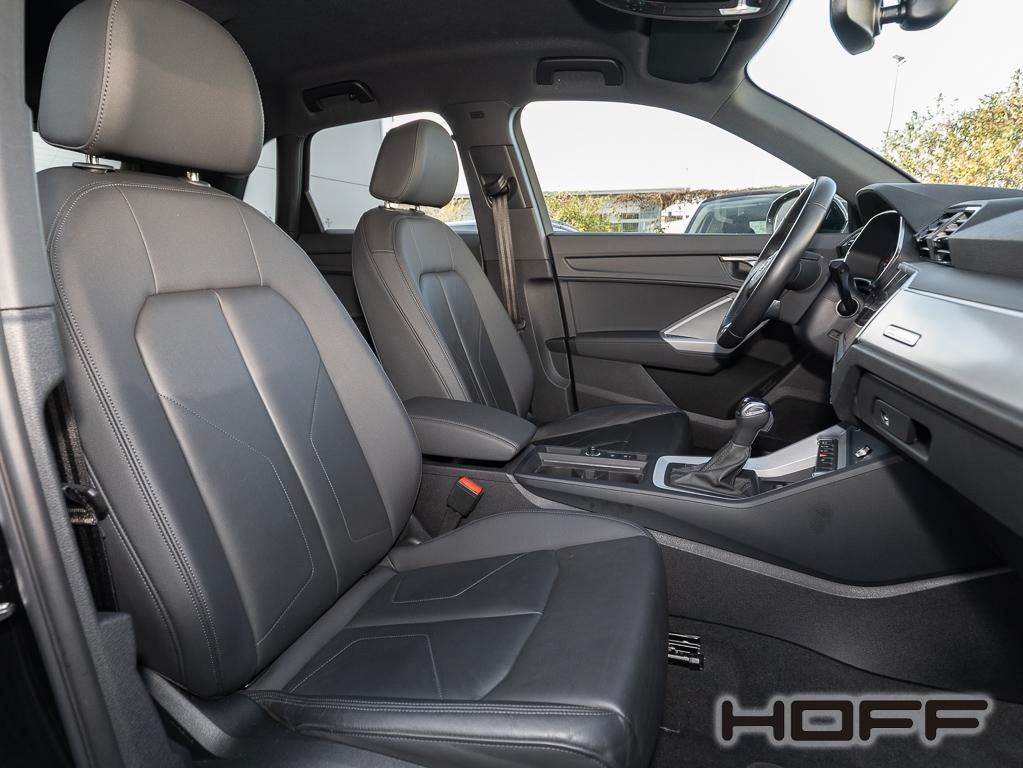Audi Q3 2024 г. Чёрный, пробег 43000 км