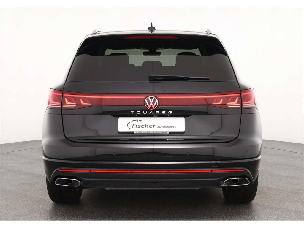 Volkswagen Touareg 2025 г. Чёрный, пробег 24418 км