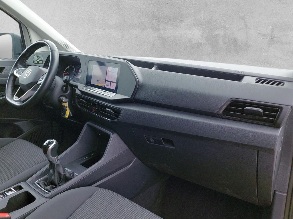 Volkswagen CADDY MAXI 2022 г. Белый, пробег 18905 км