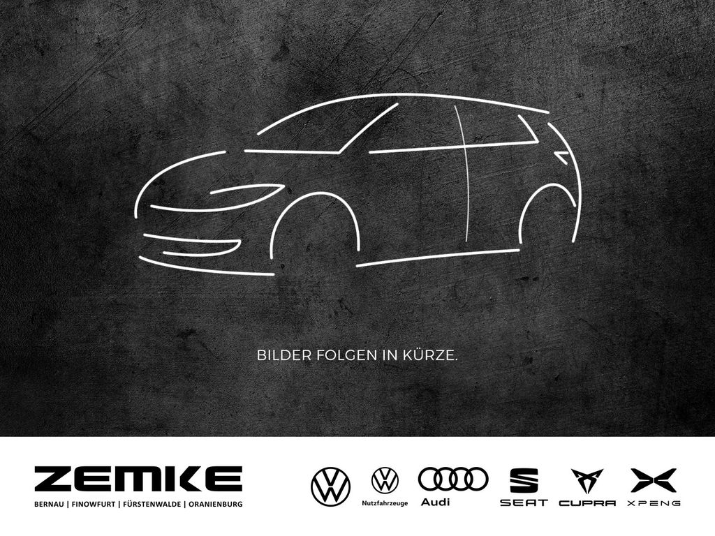 Volkswagen Golf 2023 г. Серебристый, пробег 46158 км
