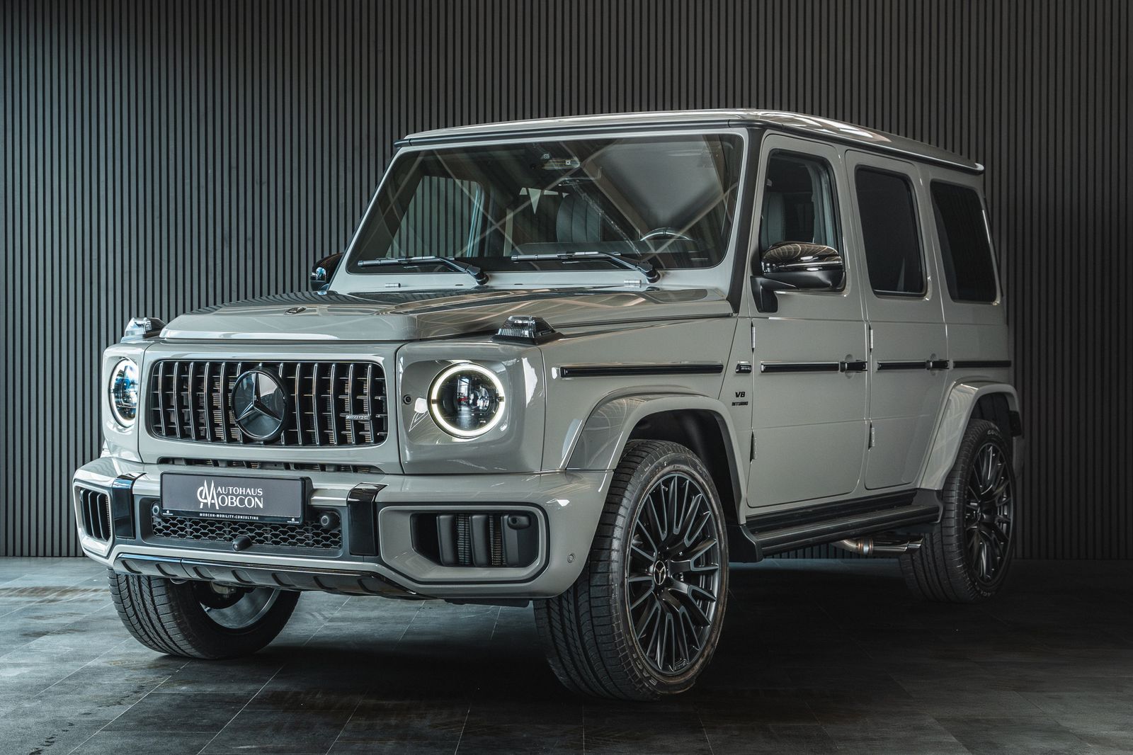Mercedes-Benz G 63 AMG 2026 г. Серый, пробег 50 км