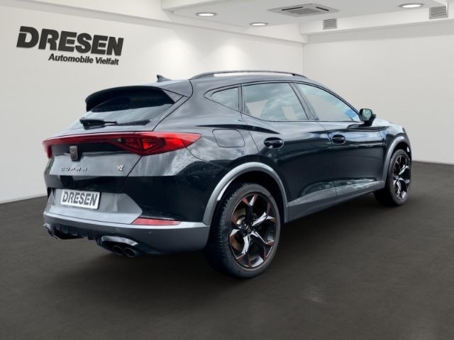 Cupra Formentor 2023 г. Чёрный, пробег 53588 км