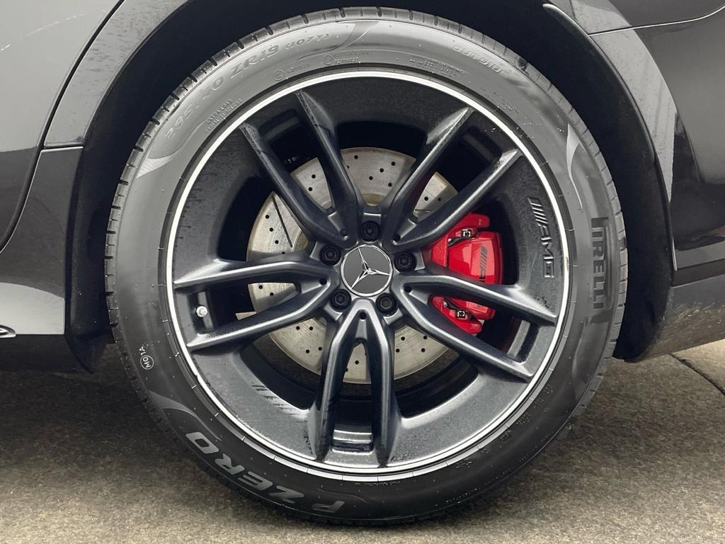 Mercedes-Benz AMG GT 2023 г. Чёрный, пробег 46997 км