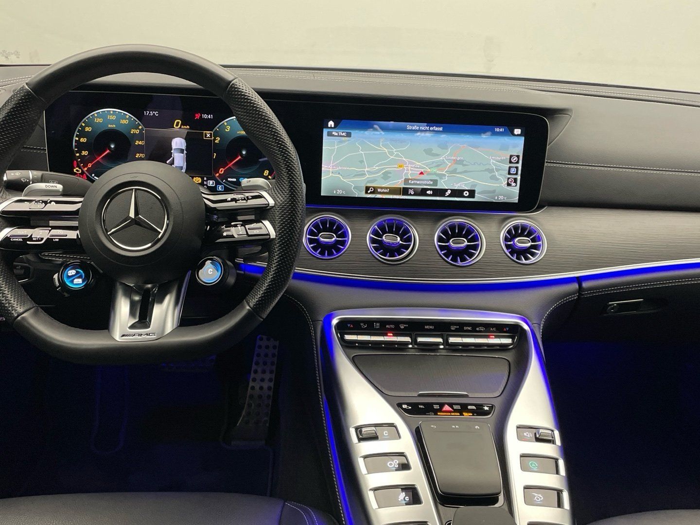 Mercedes-Benz AMG GT 2023 г. Чёрный, пробег 46997 км