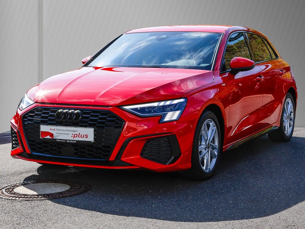 Audi A3 2023 г. Красный, пробег 41989 км