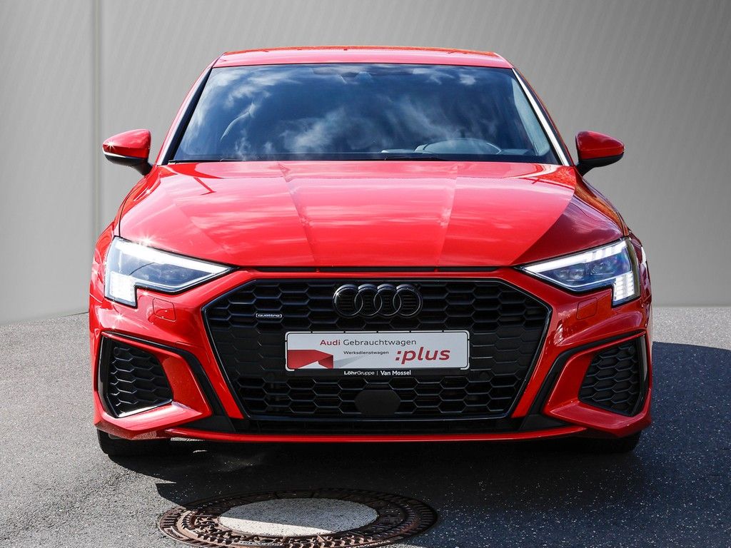 Audi A3 2023 г. Красный, пробег 41989 км