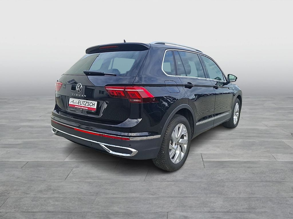 Volkswagen Tiguan 2024 г. Чёрный, пробег 9000 км