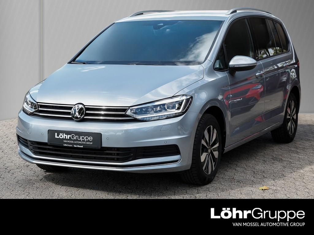 Volkswagen Touran 2024 г. Серебристый, пробег 33108 км