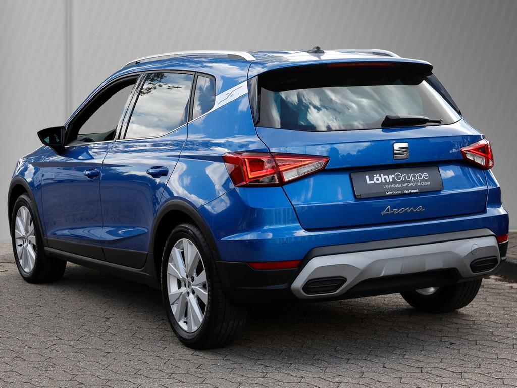 SEAT Arona 2023 г. Синий, пробег 59375 км
