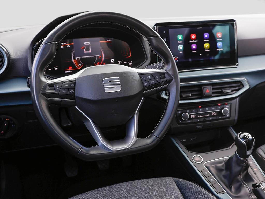 SEAT Arona 2023 г. Синий, пробег 59375 км