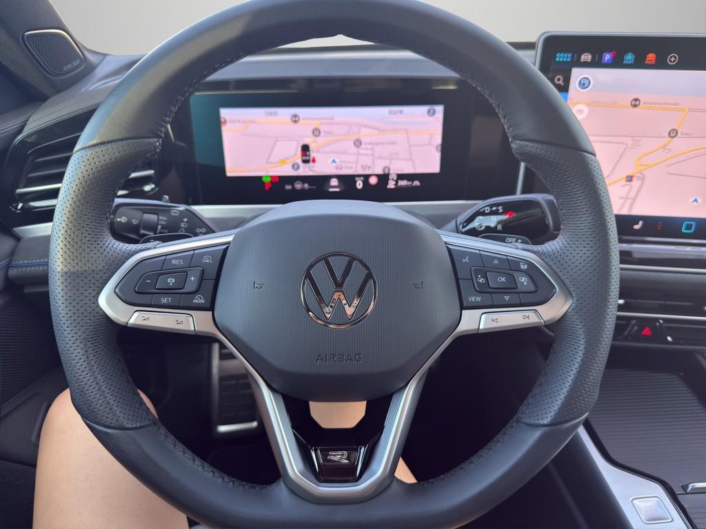 Volkswagen PASSAT VARIANT 2025 г. Синий, пробег 27400 км