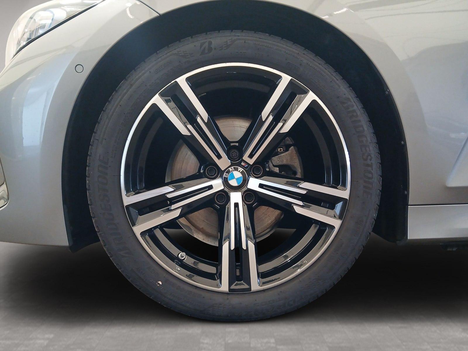 BMW 320 2023 г. Серый, пробег 47413 км