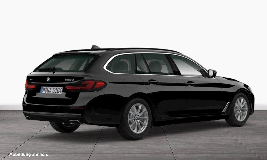 BMW 520 2022 г. Чёрный, пробег 50467 км