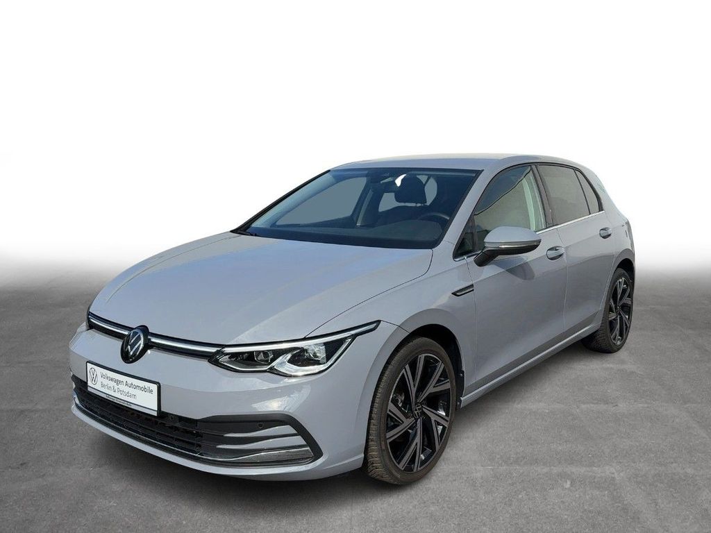 Volkswagen Golf 2024 г. Серый, пробег 21750 км