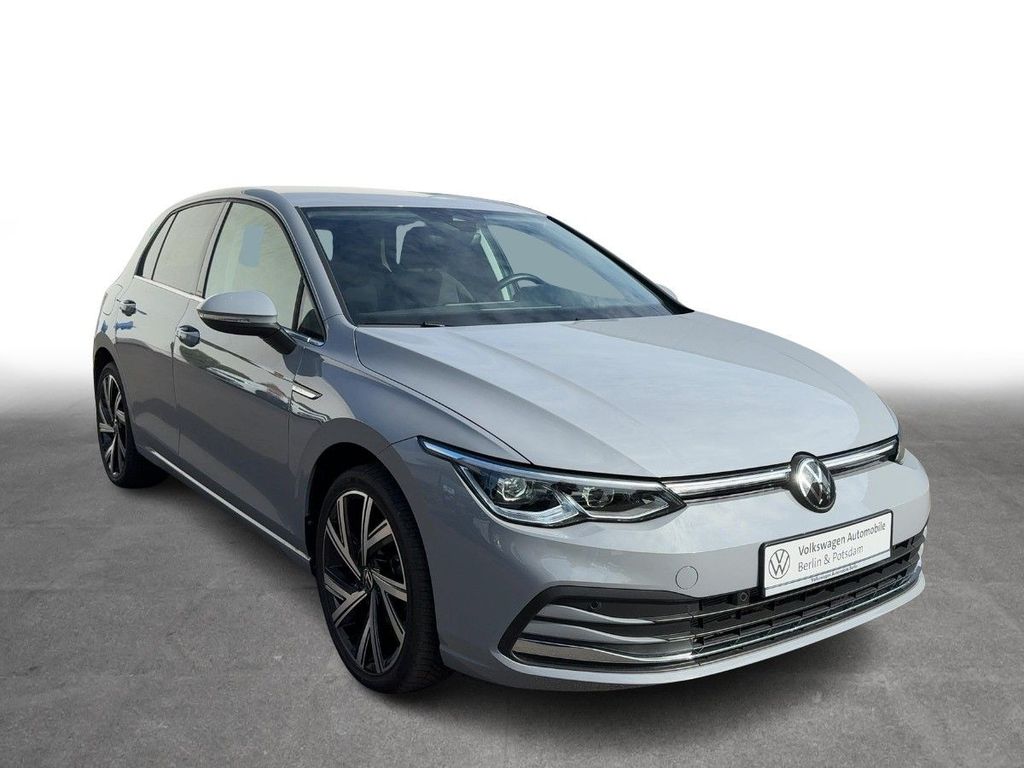 Volkswagen Golf 2024 г. Серый, пробег 21750 км