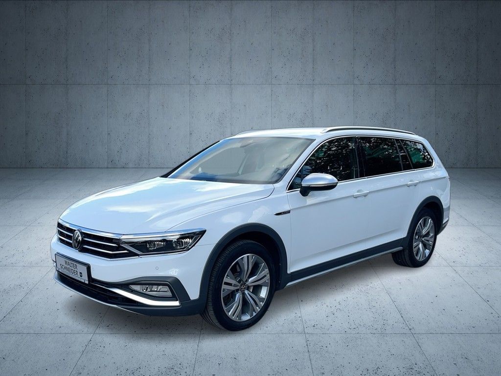 Volkswagen PASSAT ALLTRACK 2023 г. Белый, пробег 33990 км