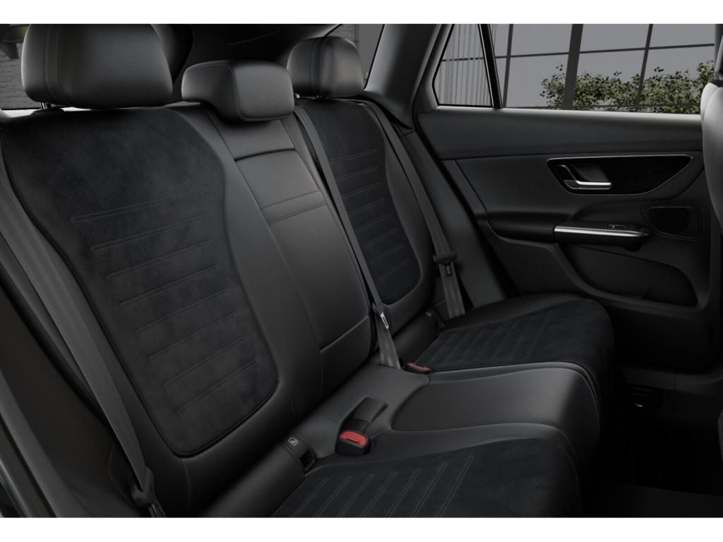 Mercedes-Benz GLC 220 2025 г. Серый, пробег 19987 км