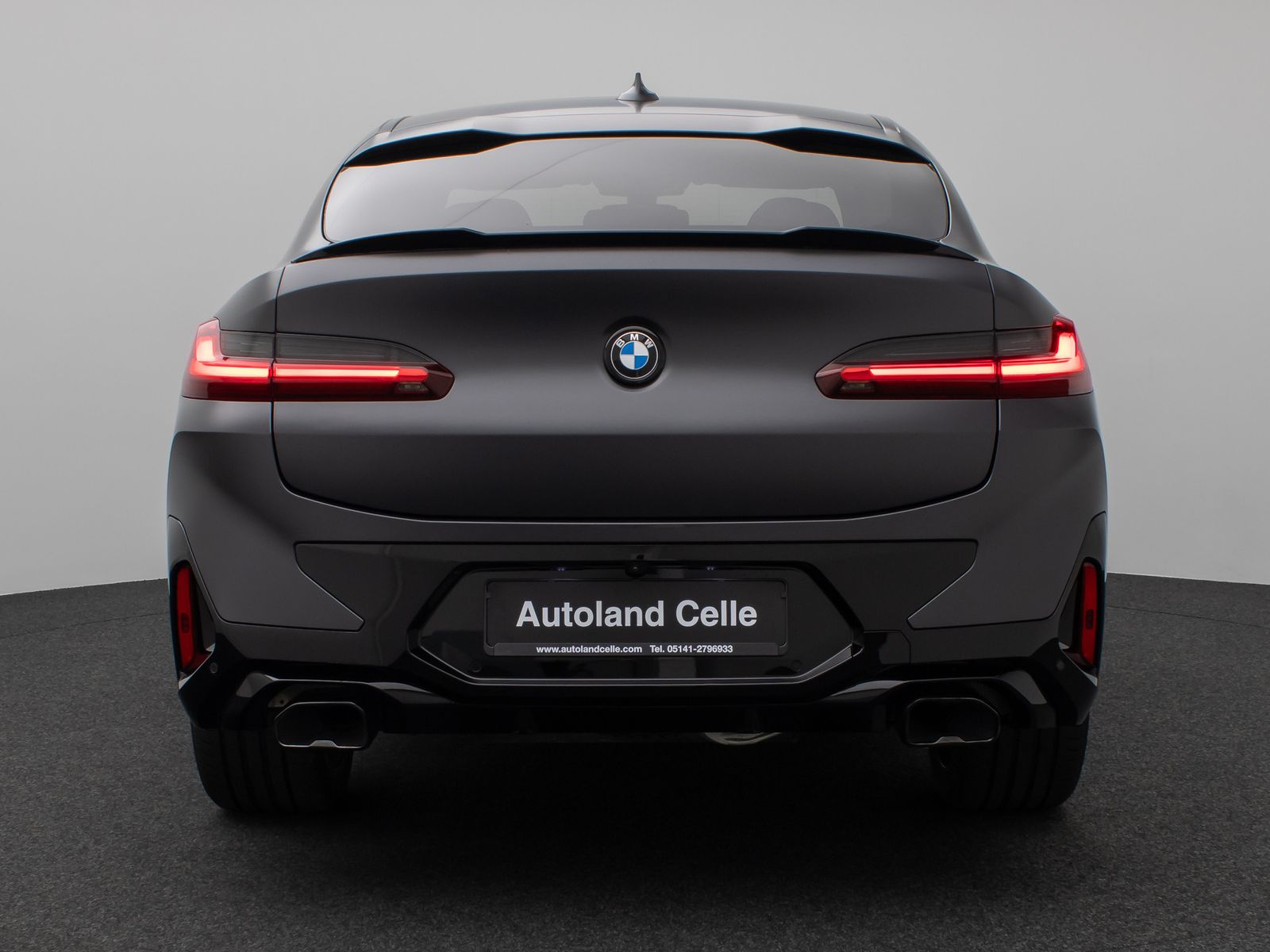 BMW X4 M40 2024 г. Серый, пробег 34205 км
