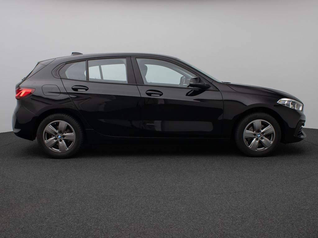 BMW 118 2024 г. Чёрный, пробег 35182 км