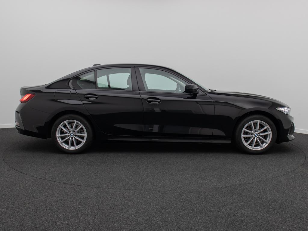 BMW 318 2024 г. Чёрный, пробег 51793 км