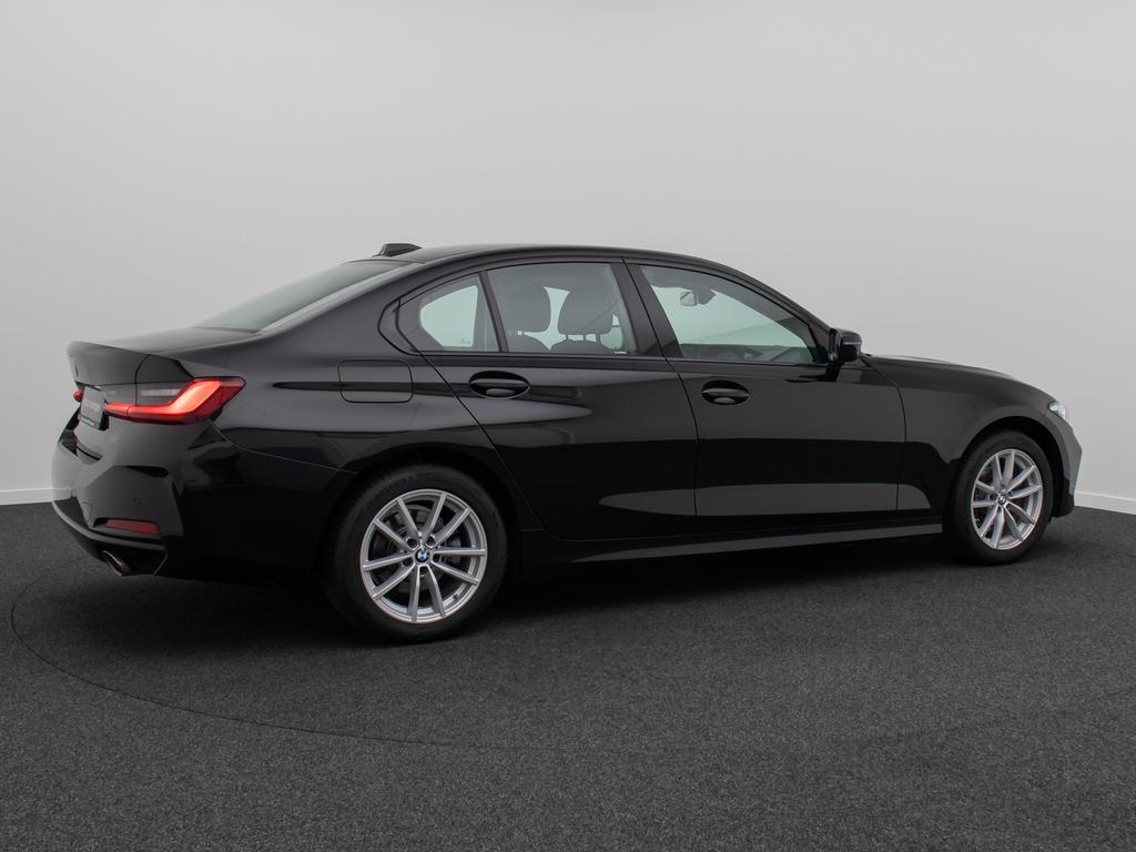 BMW 318 2024 г. Чёрный, пробег 51793 км