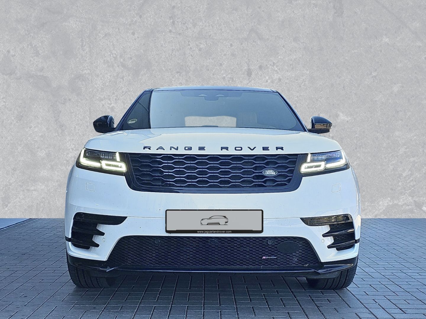 Land Rover Range Rover Velar 2022 г. Белый, пробег 45300 км